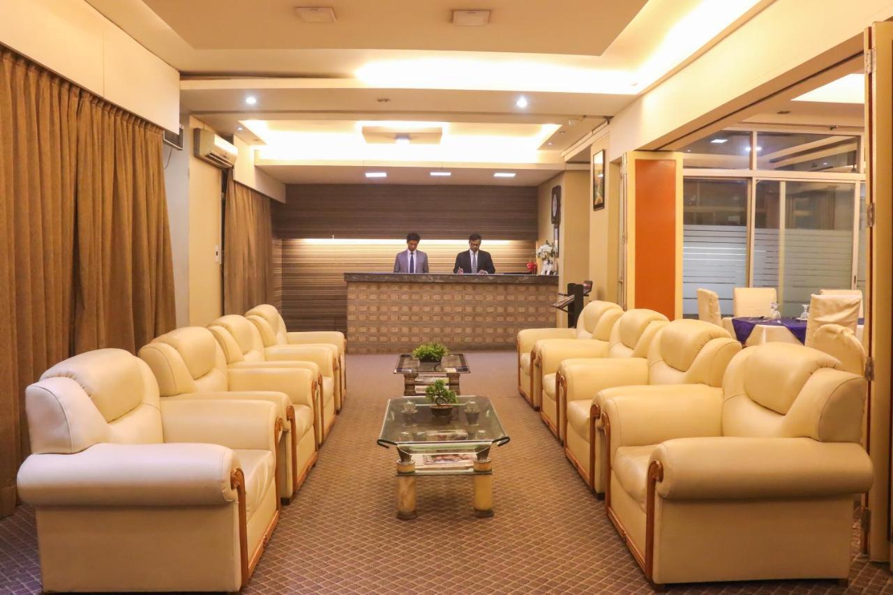 Hotel Afford Inn Dhaka Exteriör bild