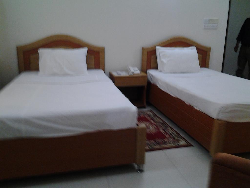 Hotel Afford Inn Dhaka Rum bild